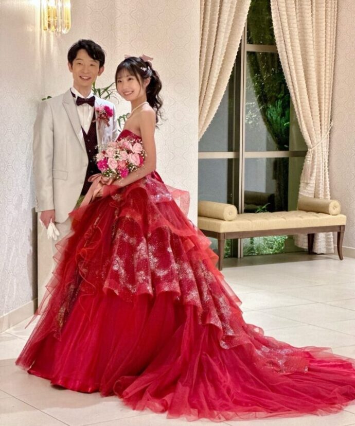 写真映えもばっちり♡インパクト抜群の赤カラードレス10選【今週の 