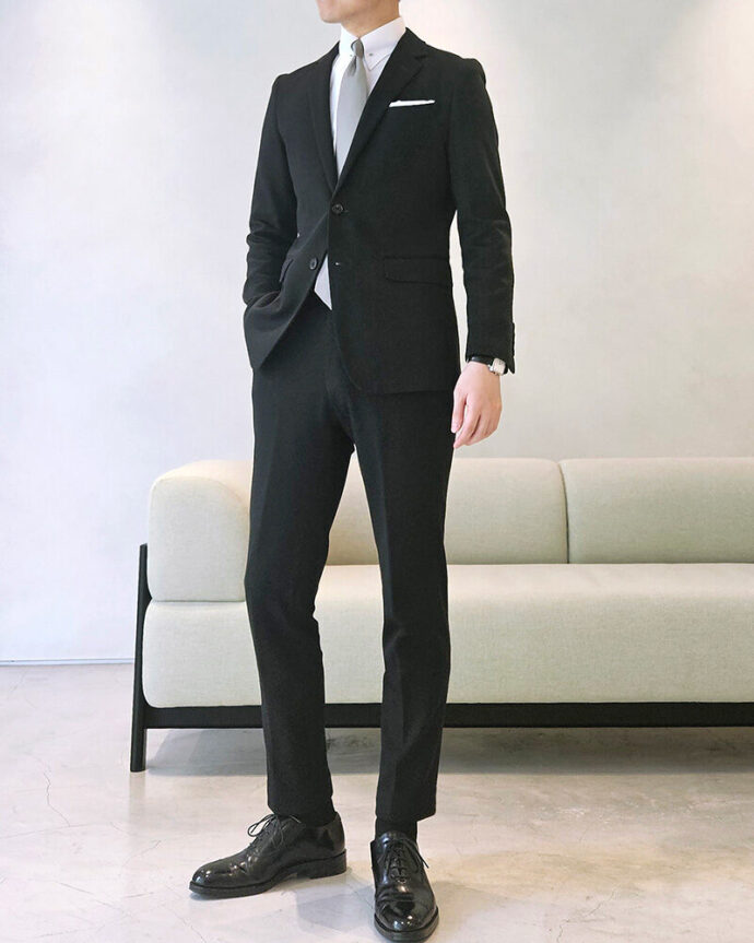 男性ゲストの結婚式の服装（王道）