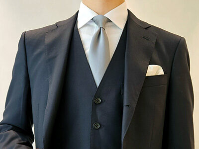 男性ゲストの結婚式の服装（王道）