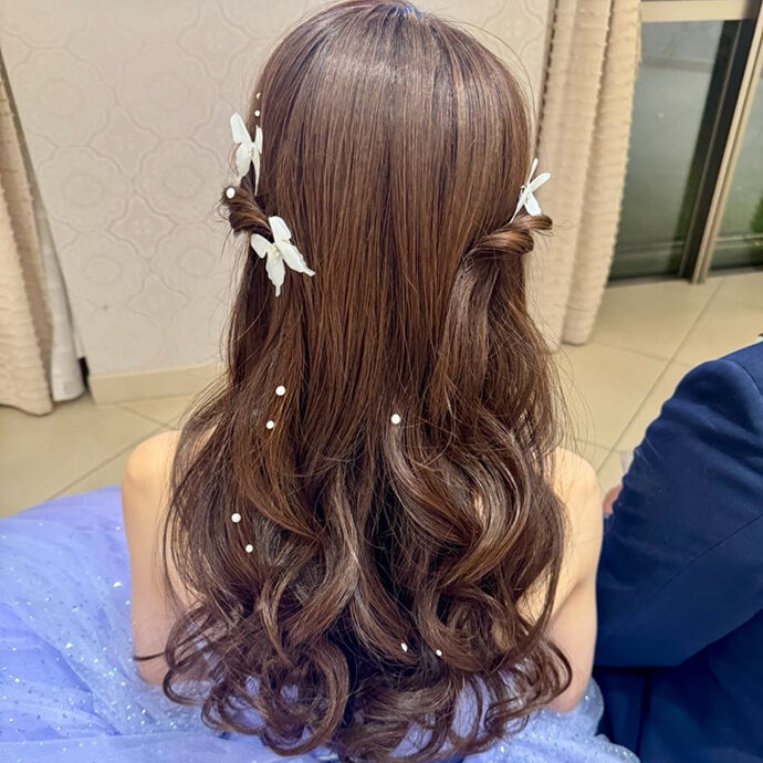 ハーフツインの花嫁ヘア