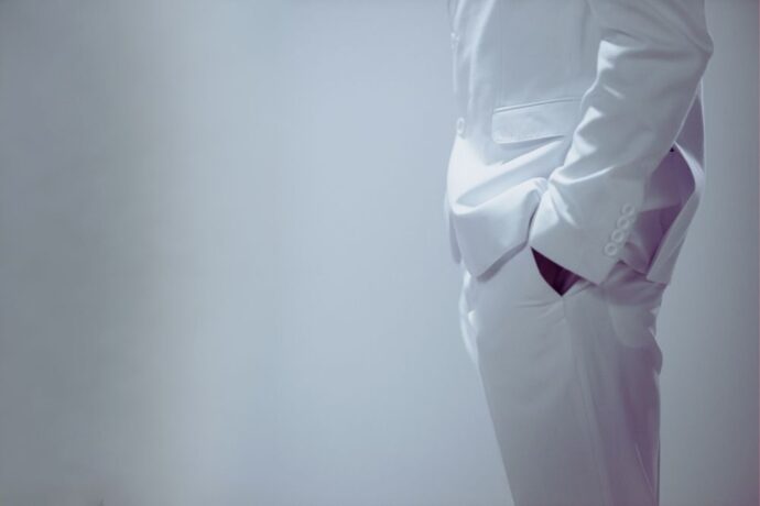 男性ゲストの結婚式の服装（NG）