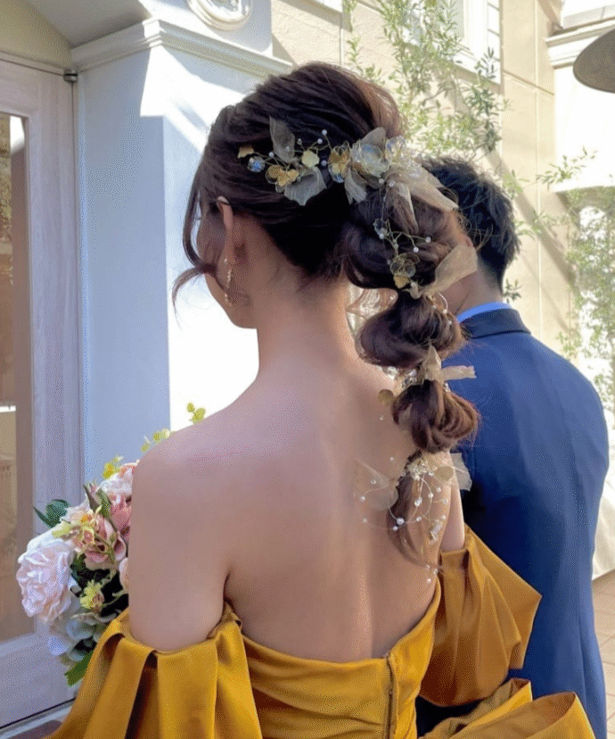 玉ねぎヘア×透け感リボンのアレンジヘア