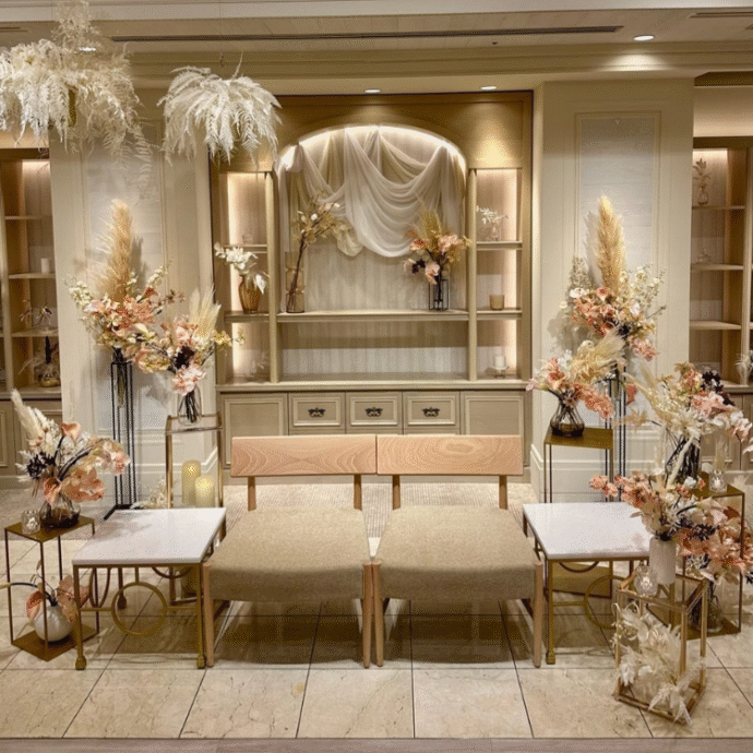 ③チェアスタイル×ドライフラワーのテーブルコーデ