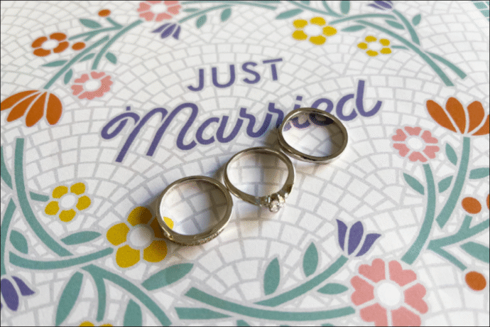 アニヴェルセルオリジナルデザイン婚姻届