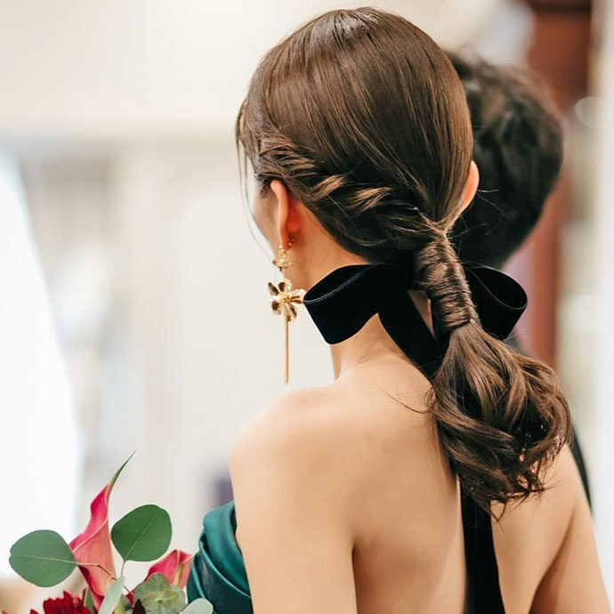 ベロアリボンの花嫁ヘア