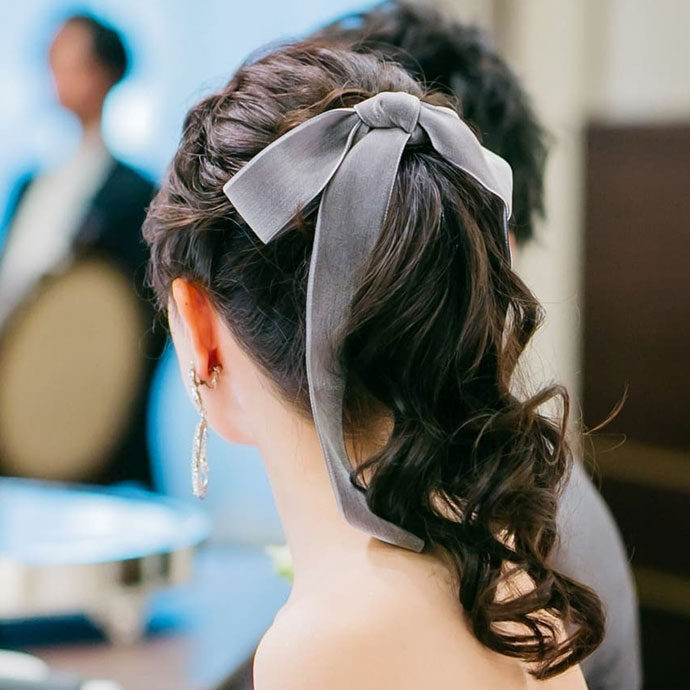 ベロアリボンの花嫁ヘア