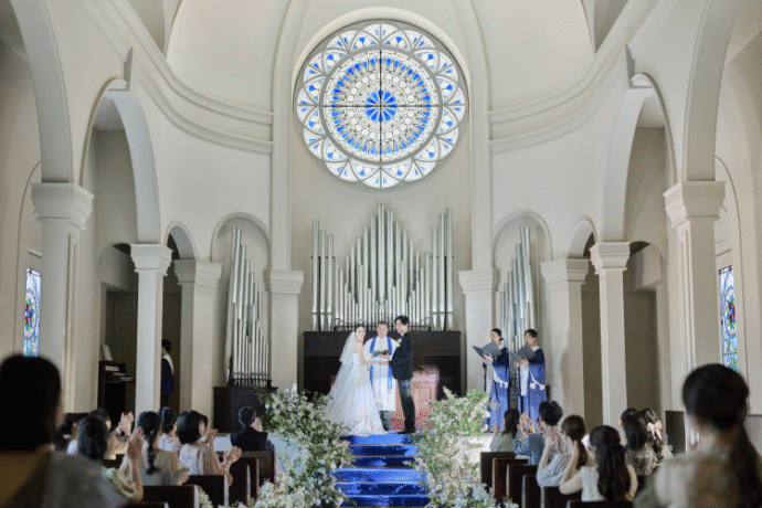 全体の雰囲気や挙式のスタイル