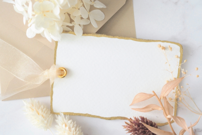 メッセージカードにお祝いの言葉を添えると好印象