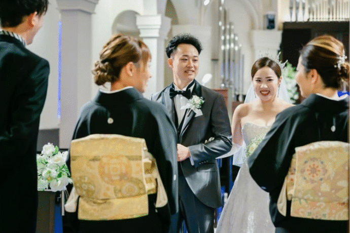 ②家族にハレ姿を披露！「ファミリーミート」