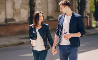 デートの持ち物完全ガイド｜男女別・シーン別のおすすめアイテムリスト付き！