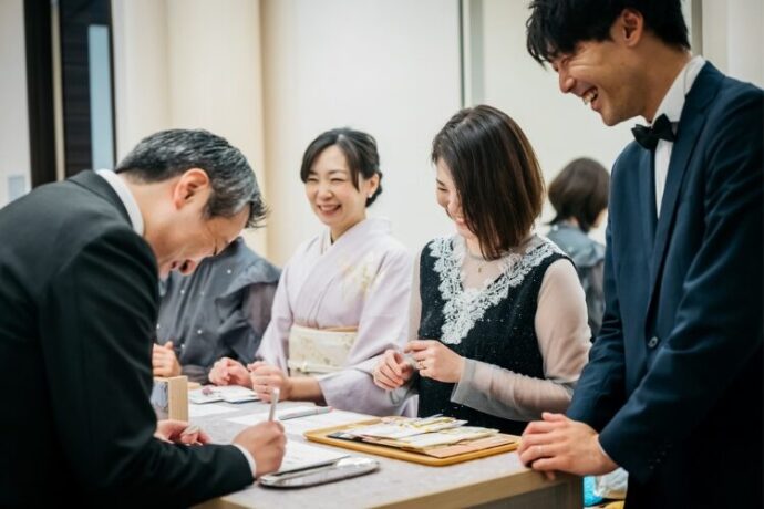 親族に渡す交通費の相場_