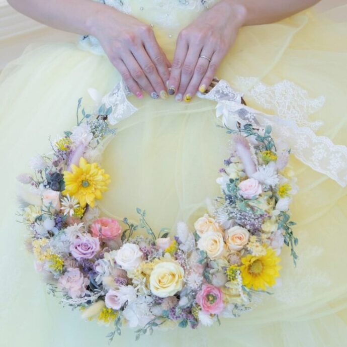 ④ネイルとリンク♪イエローのリースブーケ