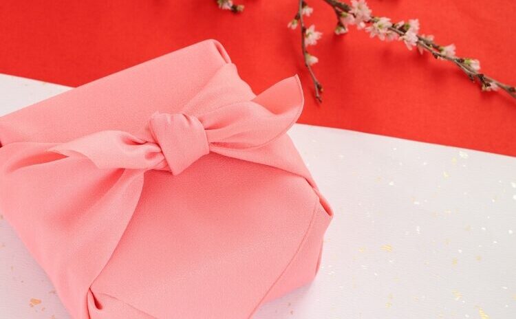 両家顔合わせの手土産は必要？食事会での渡し方マナーやおすすめランキング