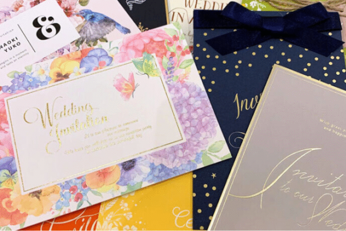 返信はがきはイラストやシールでおしゃれに装飾してもいい？