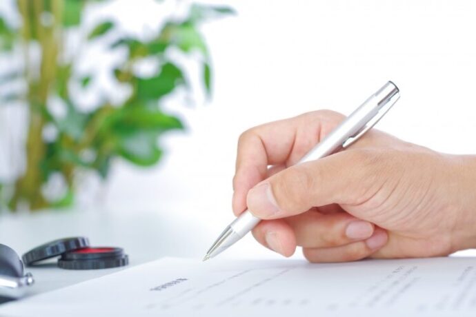 ステップ3：結婚式場を本契約する