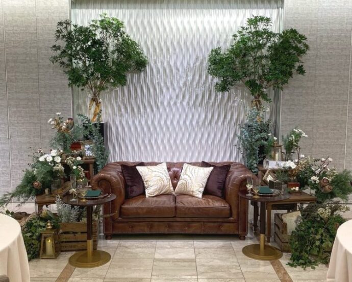 ④グリーンたっぷり！ボタニカルなテーブルコーデ