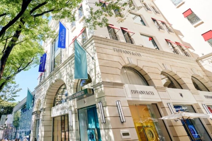 立地条件や式場の場所で選ぶ