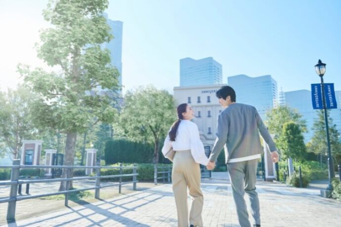結婚式の1年前_カップルのふたり