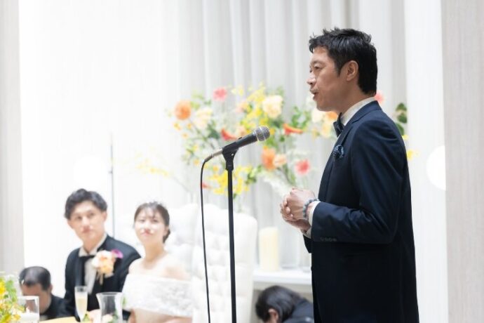 上司からの主賓挨拶の様子