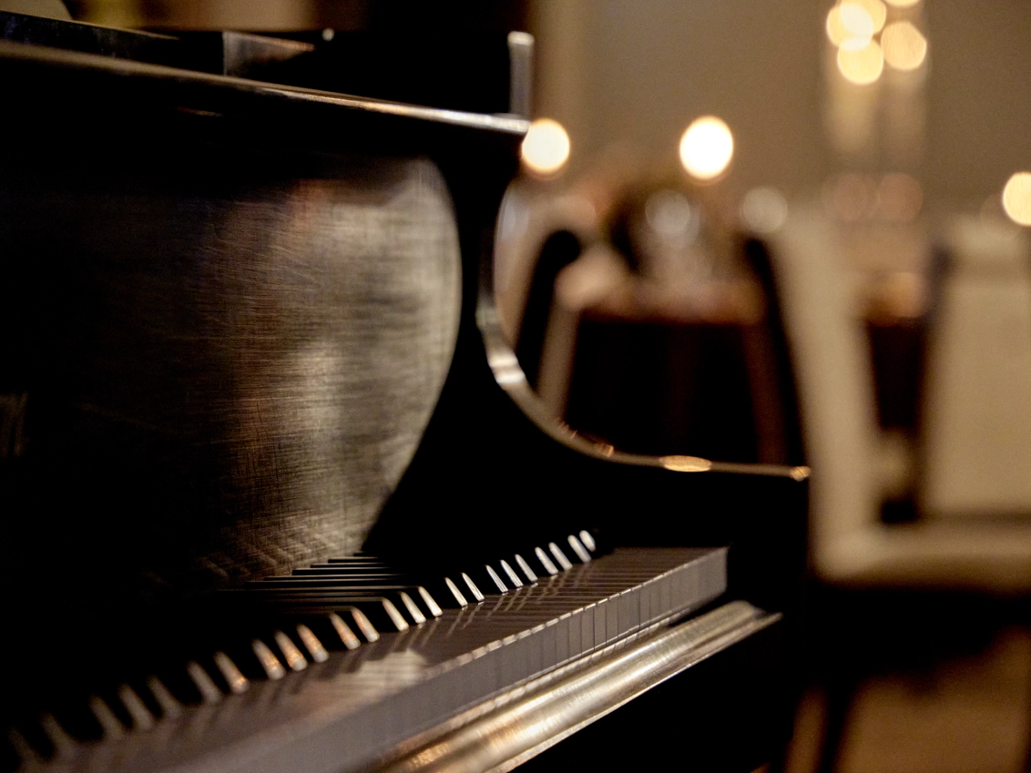 ピアノ演奏
